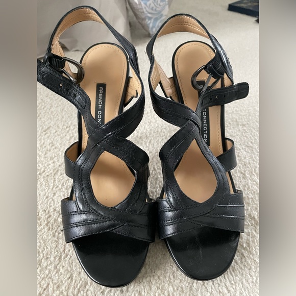 High platform heels - Picture 2 of 5